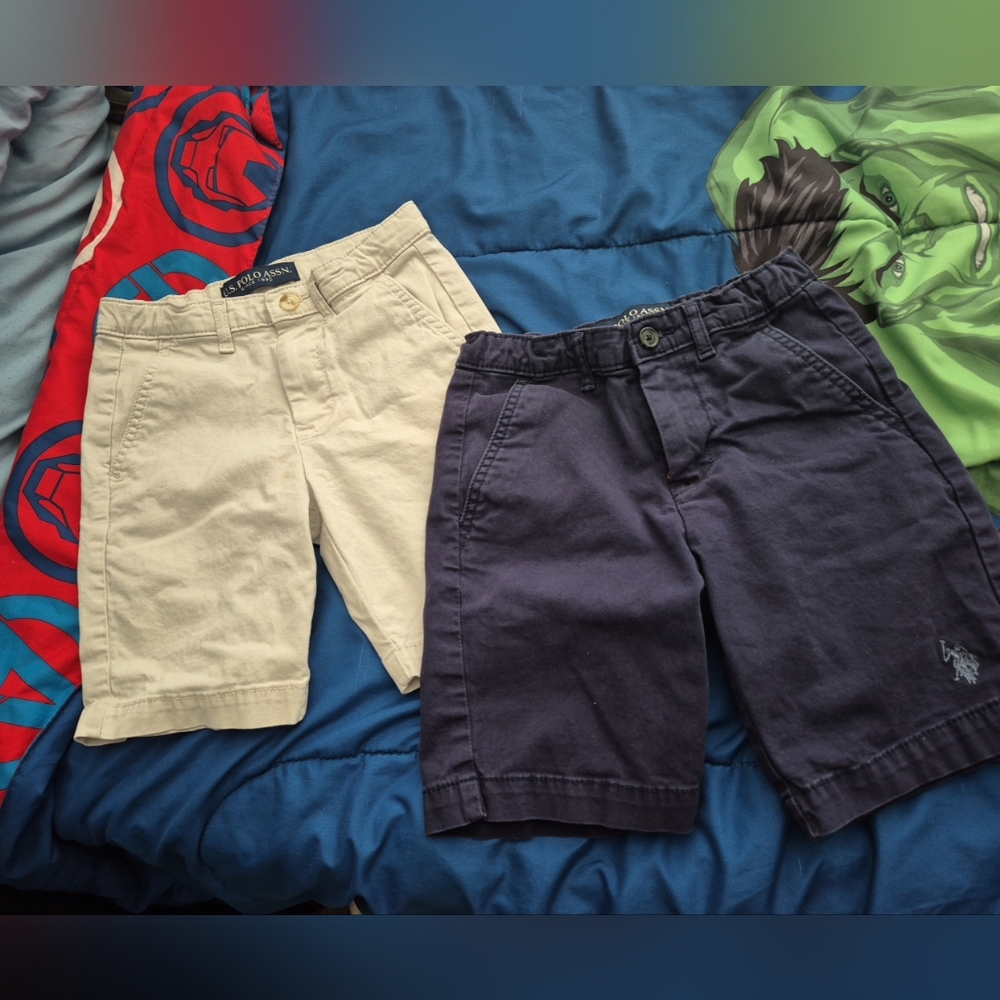 2 Pairs US POLO Kids Shorts in Cream and Navy